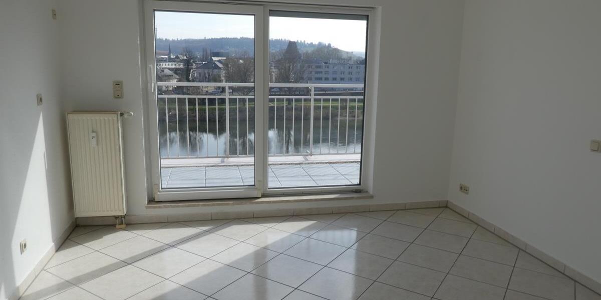 Wohnen mit tollem Moselblick-Attraktive Penthousewohnung mit eigenem Aufzugsausgang an der Mosel - Einfamilienhaus Trier Feyen-Weismark | Angebot:26048722
