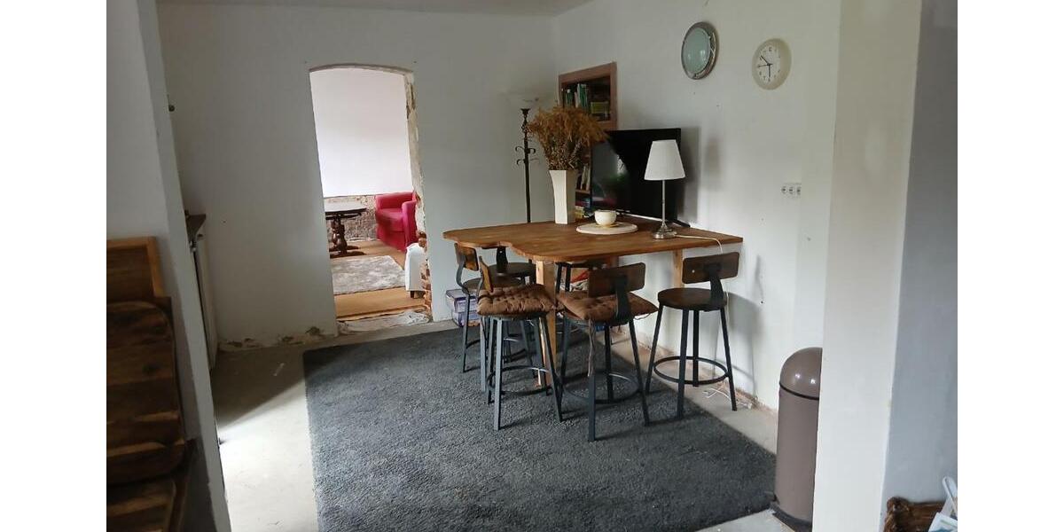 Dreiseitenhof mit viel Potenzial und Herz 22 zimmer