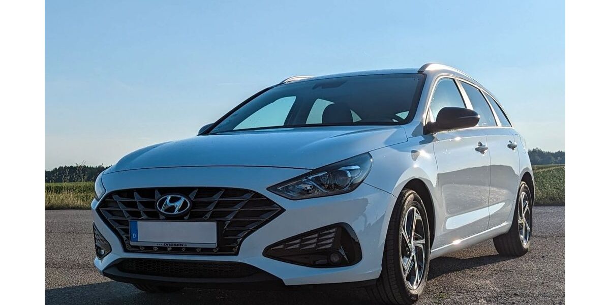 Hyundai i30 67.000 km 16.000 &euro; Hohenbrunn 85662