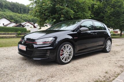 VW Golf 92.100 km 15.499 &euro; Straßberg 72479