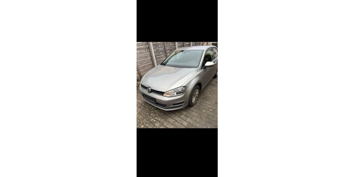 VW Golf 107.472 km 7.900 &euro; Freiburg Opfingen 79112
