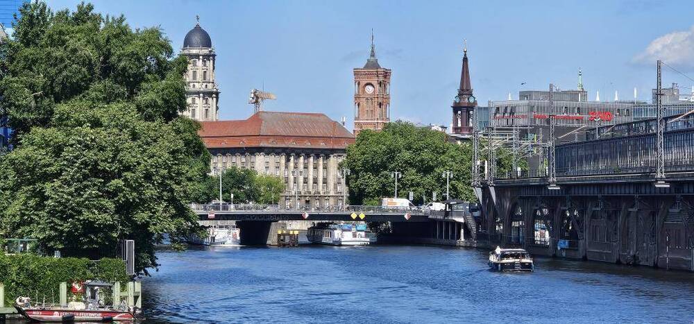 Panorama-Blick+Spree-Havel nah,Berlin Mitte fürs Alter oder für ihre Mitarbeiter,Terrassenfenster+