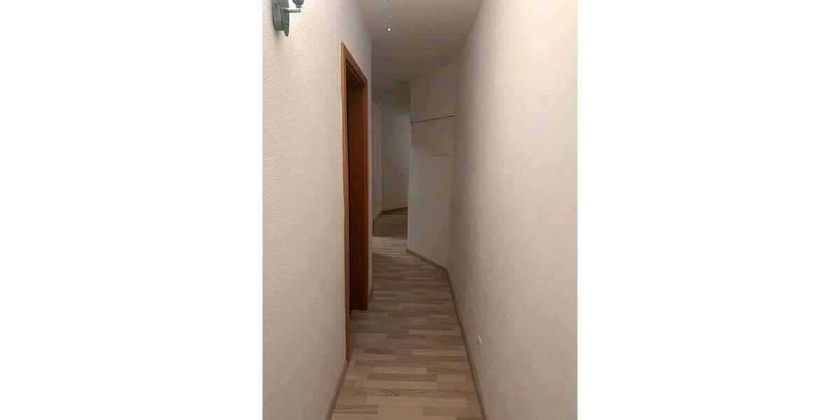 Etagenwohnung Achim - 5 Zimmer, 100 m&sup2;, 1.400&euro; | Angebot:26663755