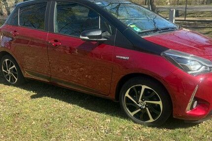 Toyota Yaris 73.000 km 17.100 &euro; Potsdam 14471