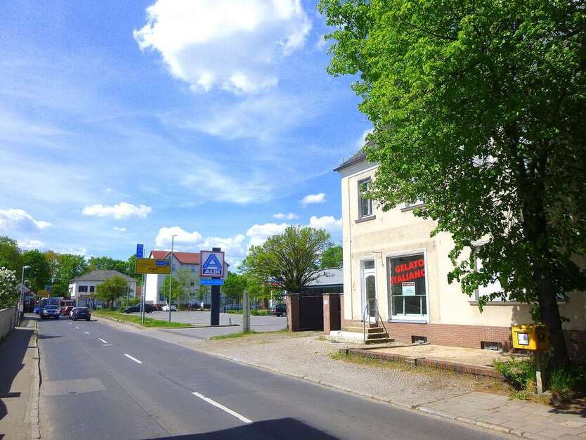 Büro in Mühlenbeck 1.022 € 102.26 m²