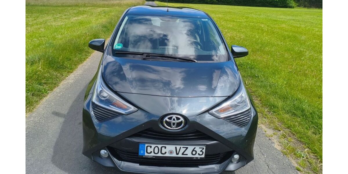 Toyota Aygo (X) 31.000 km 9.700 &euro; Auderath 56766