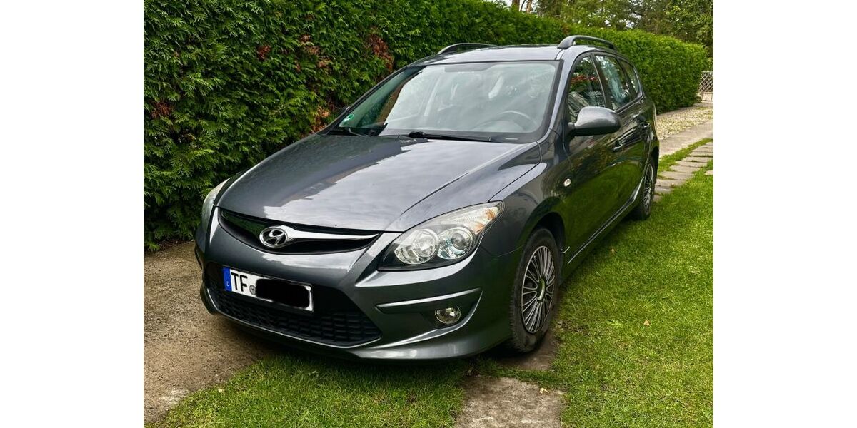 Hyundai i30 98.227 km 5.500 &euro; Am Mellensee 15838