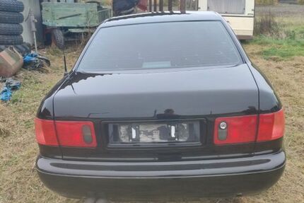 Audi A8 196.000 km 3.800 € Nersingen 89278