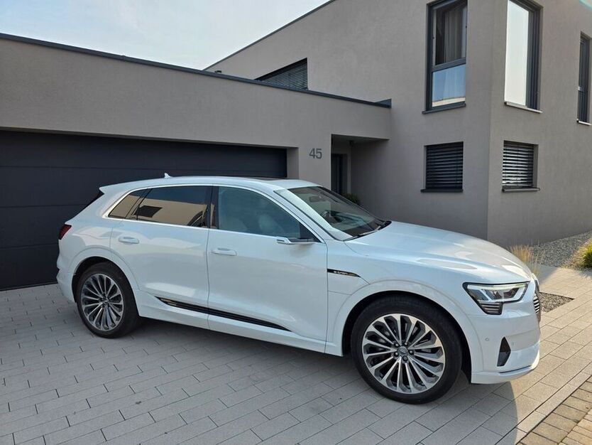 e-tron