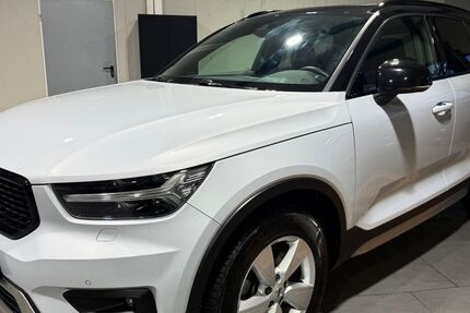 Volvo XC40 66.000 km 27.990 &euro; Ayl 54441