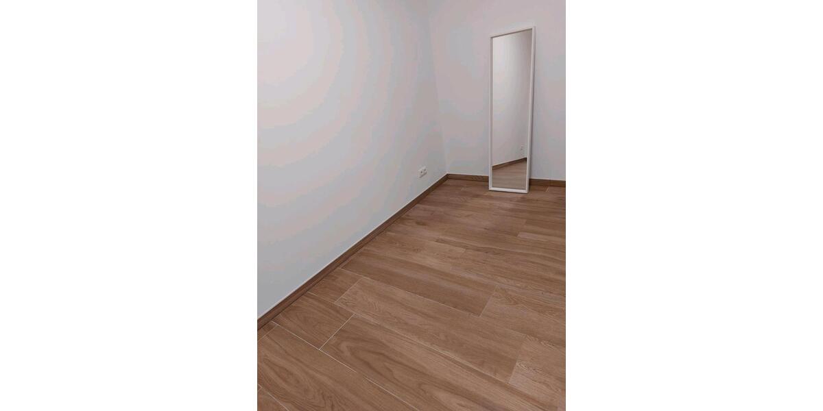 Dachgeschoßwohnung Potsdam Potsdam West - 2 Zimmer, 66 m&sup2;, 1.150&euro; | Angebot:26227686