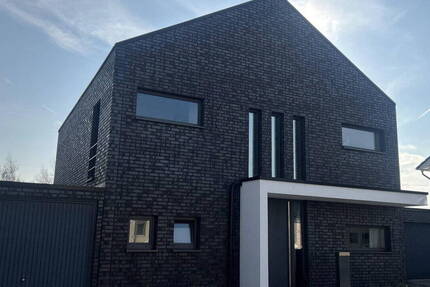 Haus Juechen Holz - 5 Zimmer, 152 m&sup2;, 889.000&euro; | Angebot:26306301