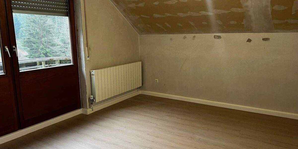 Mehrfamilienhaus, Wohnhaus Bad Wildbad - 8 Zimmer, 221 m&sup2;, 950.000&euro; | Angebot:25880993