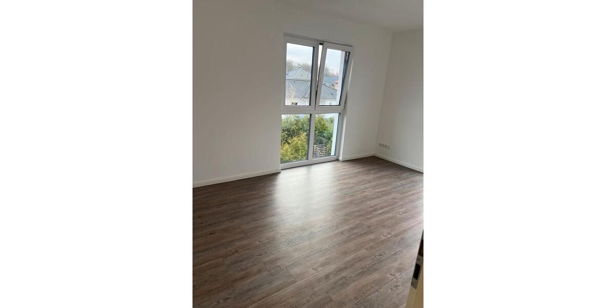 DHH in Bad Bramstedt zu vermieten, Kaltmiete 1500€ 4 zimmer