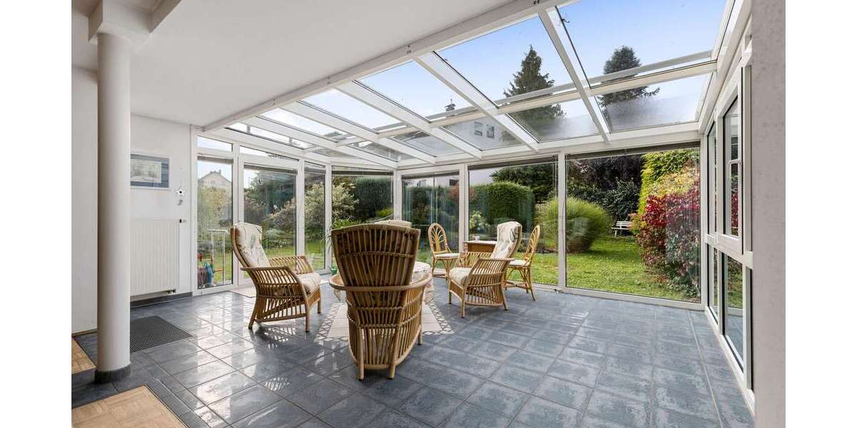 Haus zum Kaufen in Kaufbeuren Kaufbeuren-Neugablonz 580.000 € 180 m² 5 zimmer