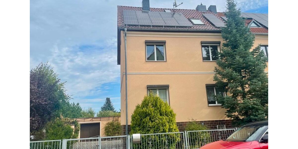 Doppelhaushälfte Halle (Saale) Dölau - 4.5 Zimmer, 145 m&sup2;, 1.600&euro; | Angebot:26141943