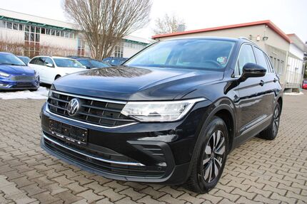 VW Tiguan 75.066 km 26.490 &euro; Augsburg 86165