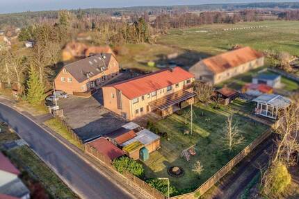 Haus Roggentin OT Blankenförde Blankenförde - 2 Zimmer, 673 m&sup2;, 565.000&euro; | Angebot:26159941