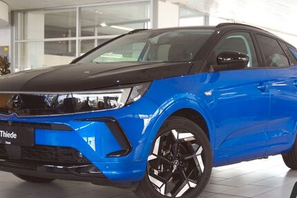 Opel Grandland (X) 11.750 km 24.850 &euro; Schöningen 38364