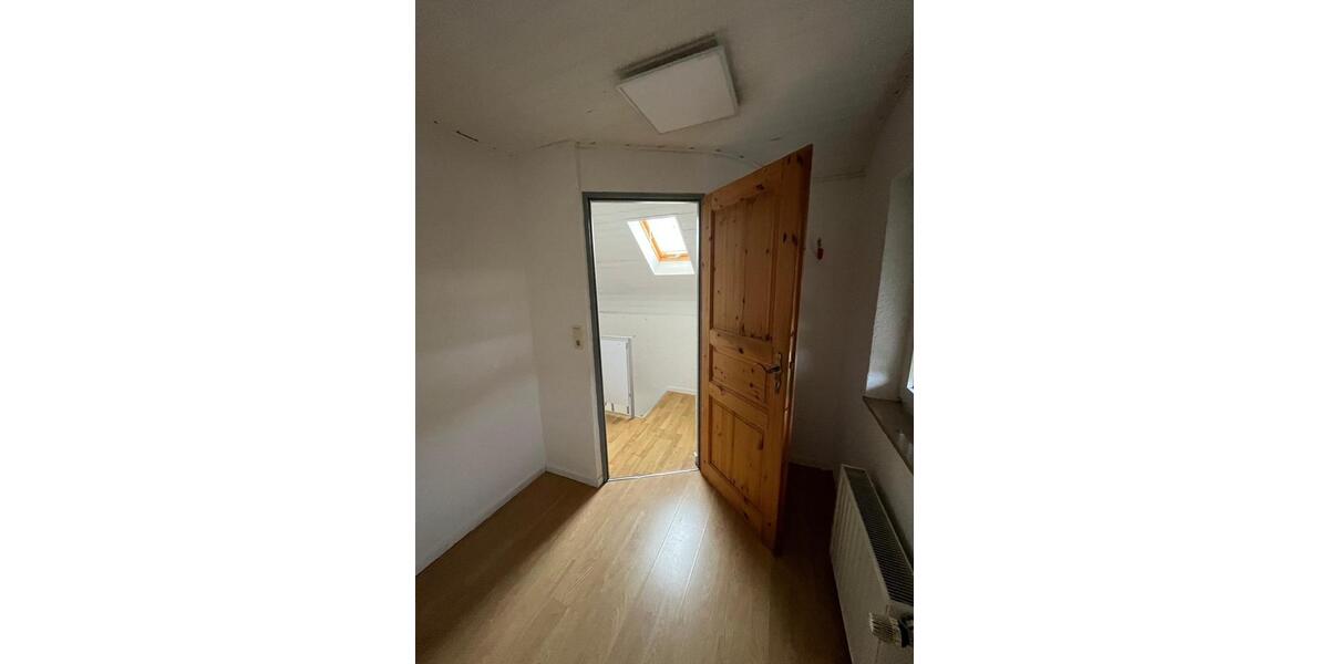 Einfamilienhaus Eich - 3 Zimmer, 68 m&sup2;, 865&euro; | Angebot:24812101