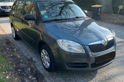 Skoda Fabia 129.500 km 4.300 &euro; Hamburg 21033