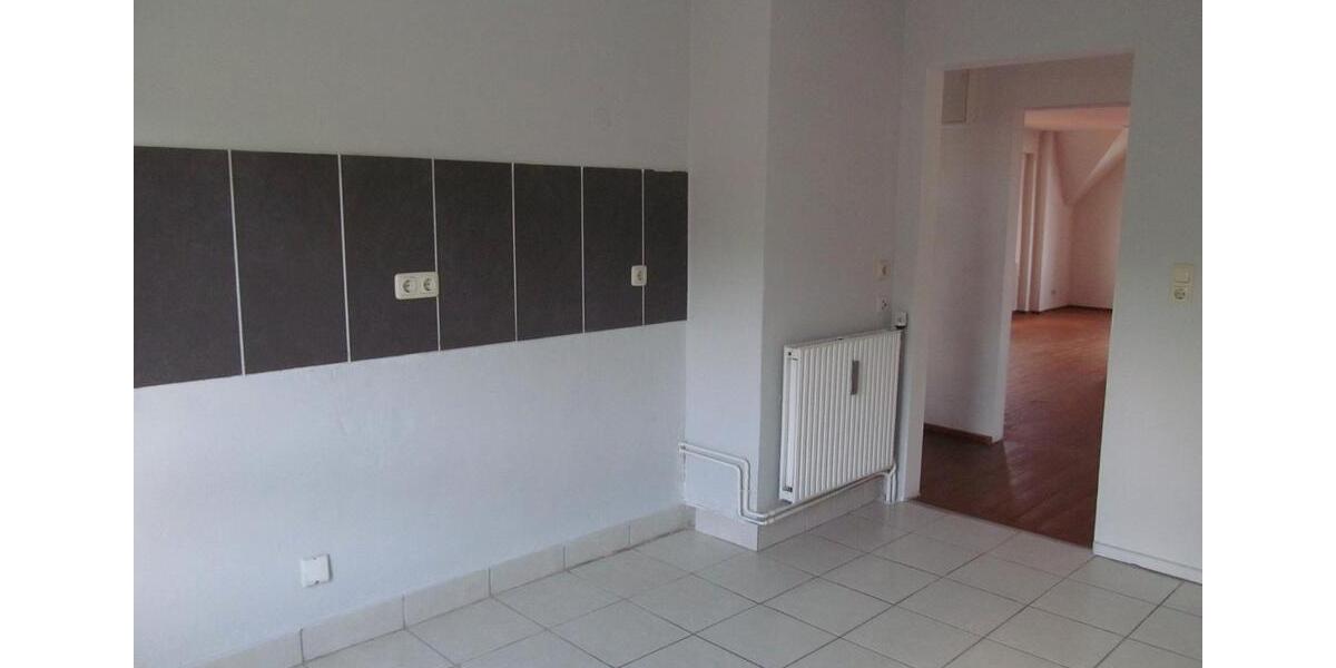 Etagenwohnung Preetz - 3 Zimmer, 96 m&sup2;, 938&euro; | Angebot:26517794