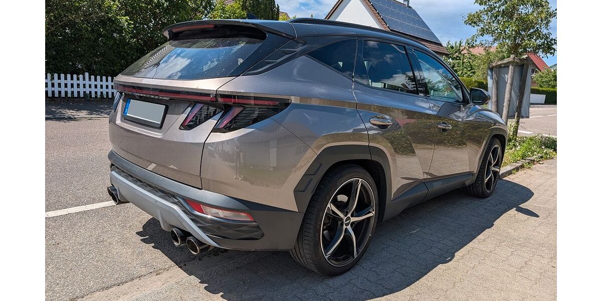 Hyundai TUCSON 33.500 km 29.990 &euro; Stutensee 76297