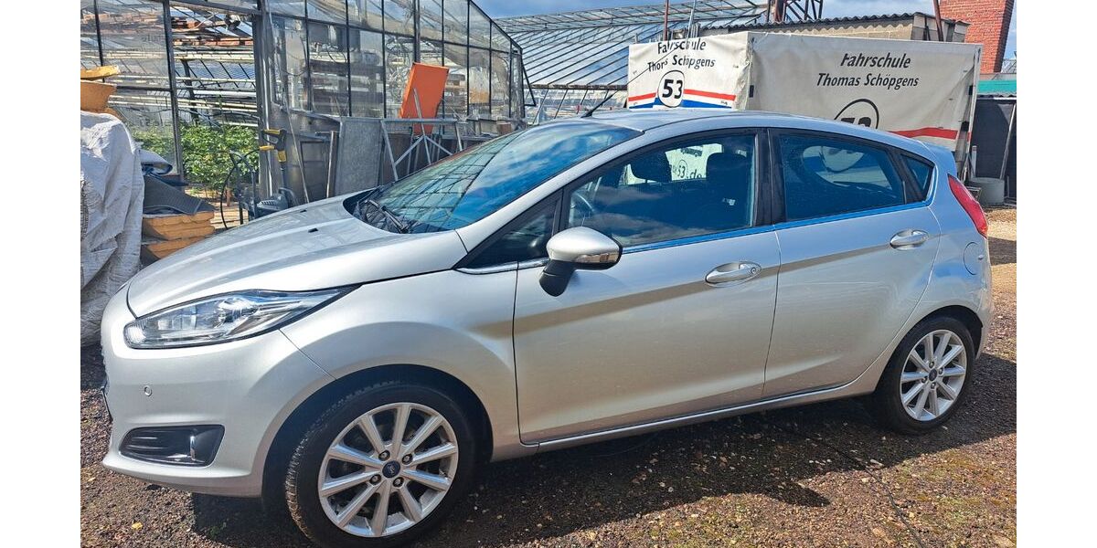 Ford Fiesta 32.600 km 7.599 &euro; Viersen 41748