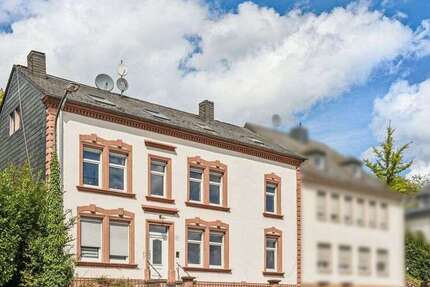 Haus zum Kaufen in Saarburg 444.000 € 232.61 m² 11 zimmer