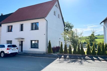 Haus Bad Driburg - 7 Zimmer, 172 m&sup2;, 309.000&euro; | Angebot:26412381