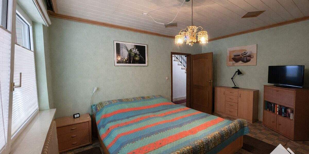 Mehrfamilienhaus, Wohnhaus Lähden / Holte Holte-Lastrup - 7 Zimmer, 220 m&sup2;, 259.000&euro; | Angebot:25836642