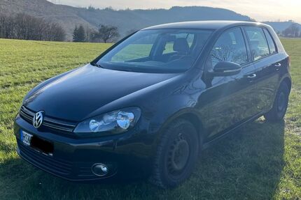 VW Golf 215.000 km 3.850 &euro; Hallenberg 59969