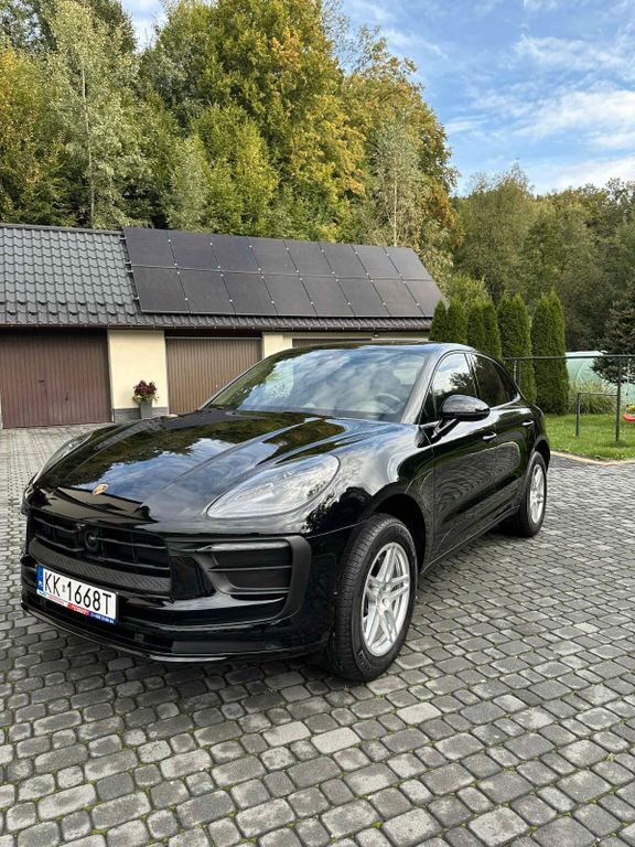 Porsche Macan 30.000 km 50.500 € Krakow 30-71