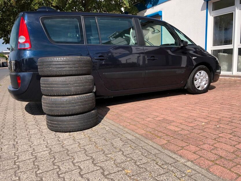 Renault Espace 181.016 km 2.699 € Mühlheim 63165