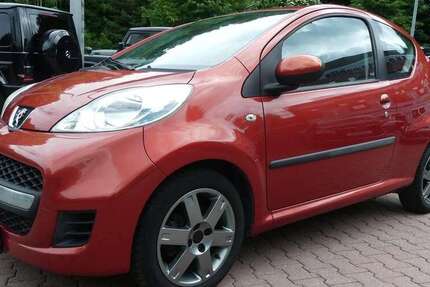 Peugeot 107 53.950 km 6.990 &euro; Schneeberg 08289