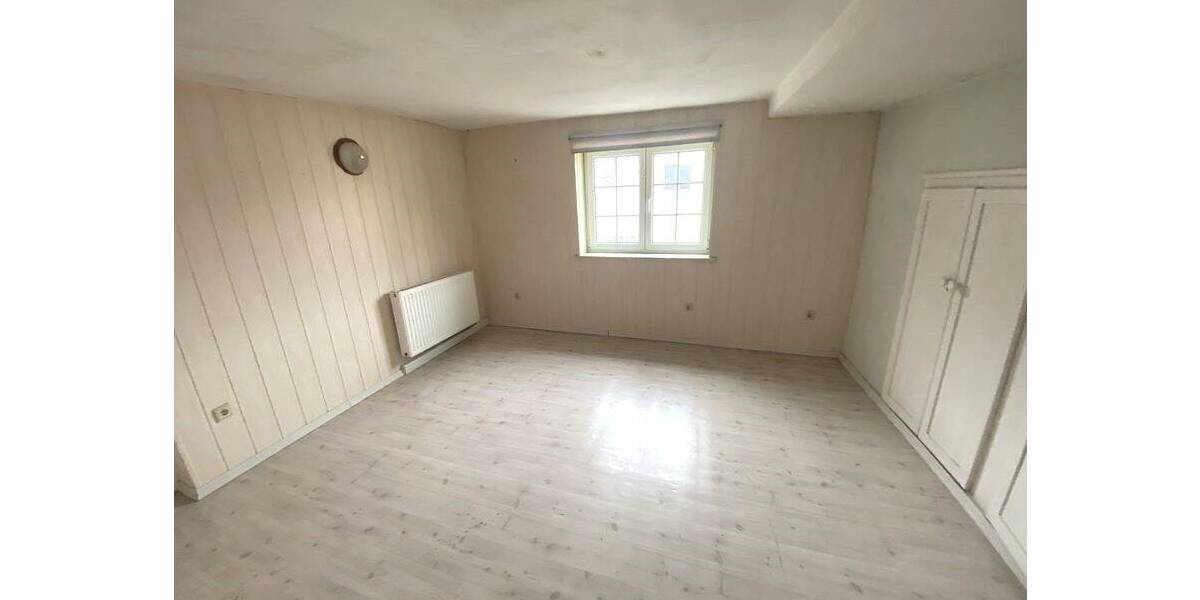 Mehrfamilienhaus, Wohnhaus Bürgel - 1 Zimmer, 92 m&sup2;, 125.000&euro; | Angebot:26902778