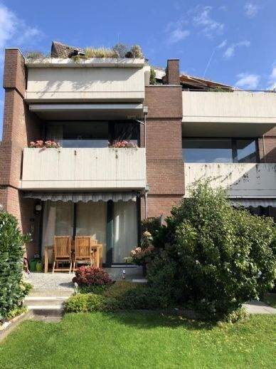 SCHÖNE ZWEIZimmerwohnung IN GUTER, GEWACHSENER LAGE VON KREFELD-FISCHELN