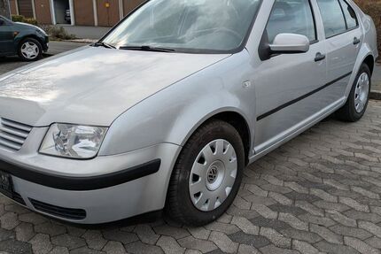 VW Bora 136.455 km 2.200 &euro; Wendelstein 90530