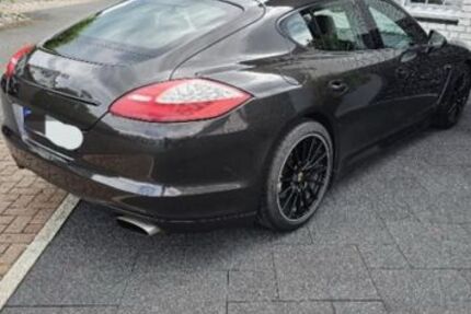 Porsche Panamera 180.000 km 20.500 &euro; Frankfurt am Main 60320