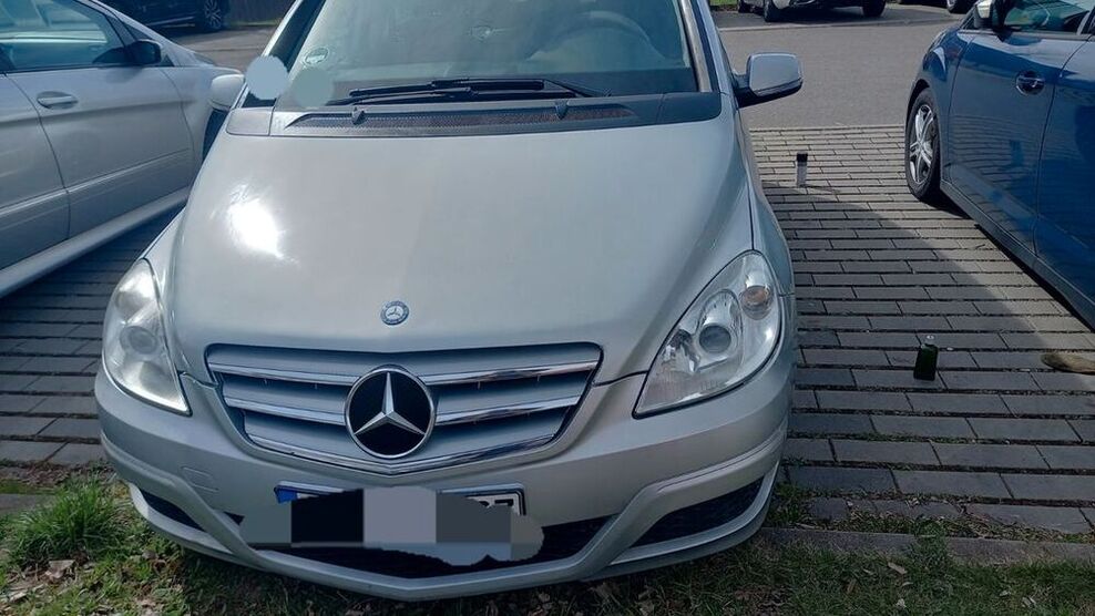 B 180