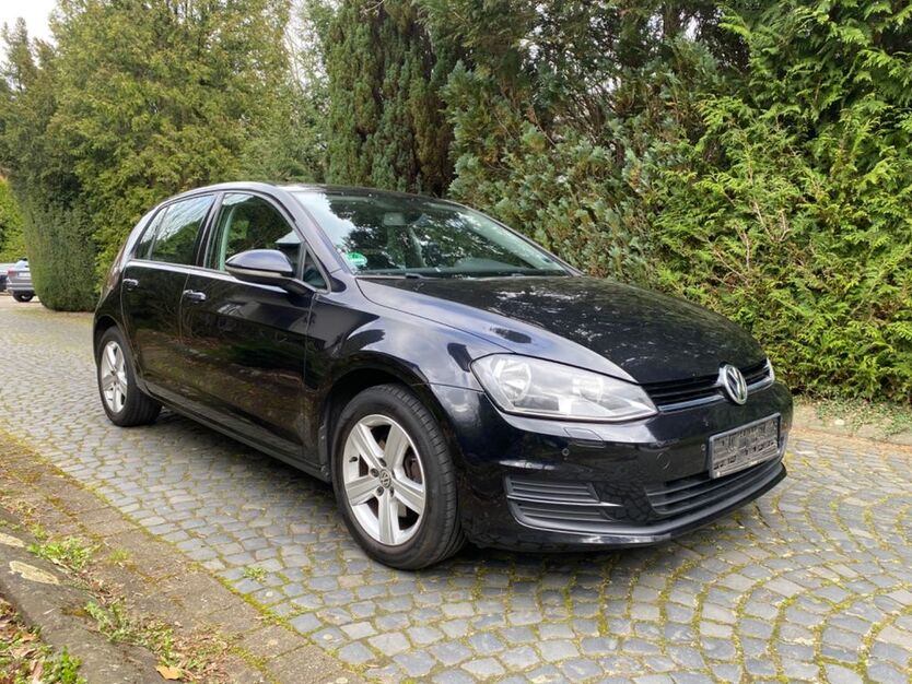 VW Golf 191.000 km 6.450 € Bad Oeyhausen 32549