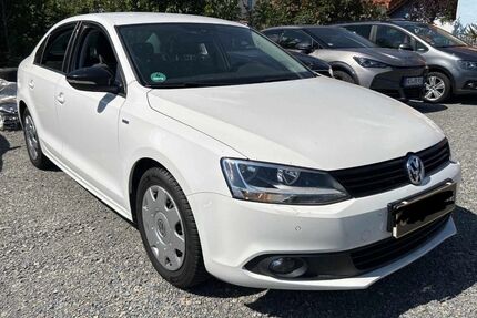 VW Jetta 114.000 km 6.999 &euro; Ditzingen 71254