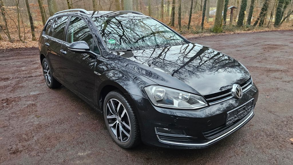 VW Golf 117.000 km 11.000 &euro; Petersberg 36100