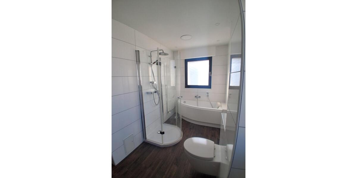 Etagenwohnung Wiehl - 4 Zimmer, 101 m&sup2;, 960&euro; | Angebot:26019155