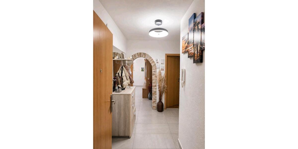 Etagenwohnung Radolfzell am Bodensee - 4 Zimmer, 95 m&sup2;, 455.000&euro; | Angebot:26413040