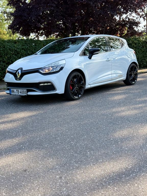 Renault Clio 115.858 km 12.800 € Hamburg 21129