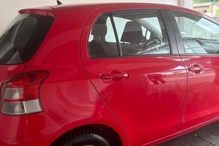 Daihatsu Charade 210.000 km 2.150 &euro; Siegen 57074