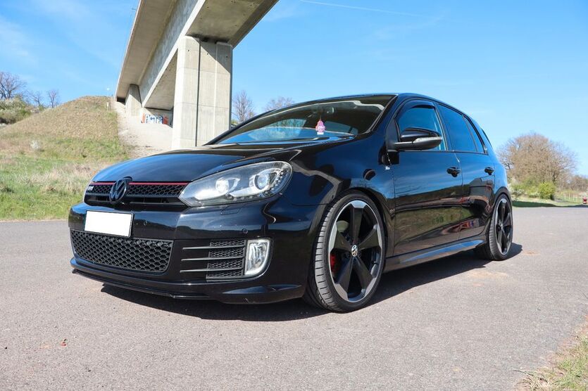 VW Golf 180.158 km 12.999 € Rödental 96472