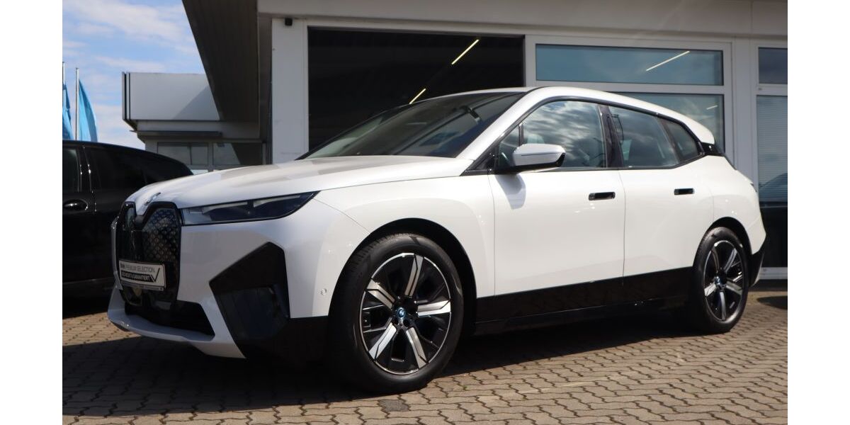 BMW iX 114.801 km 44.890 &euro; Karlstadt 97753