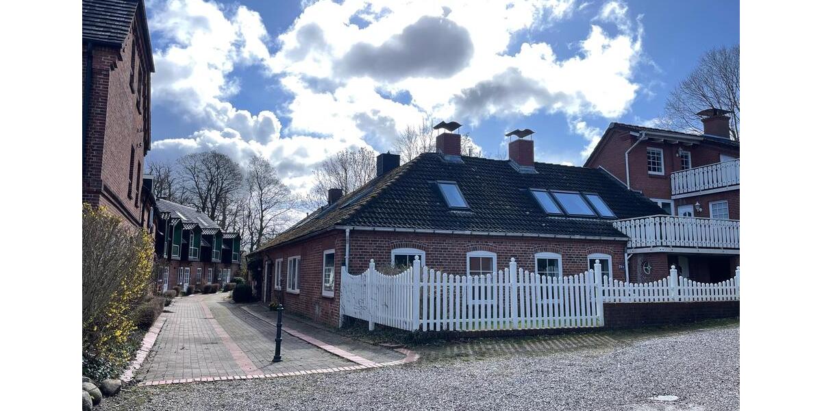 Erdgeschoßwohnung Lütjenburg - 2.5 Zimmer, 102 m&sup2;, 1.000&euro; | Angebot:26295044